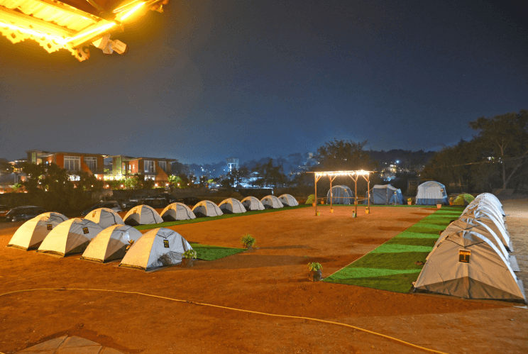 Volunteering in Lonavala, Hashtag Travellers