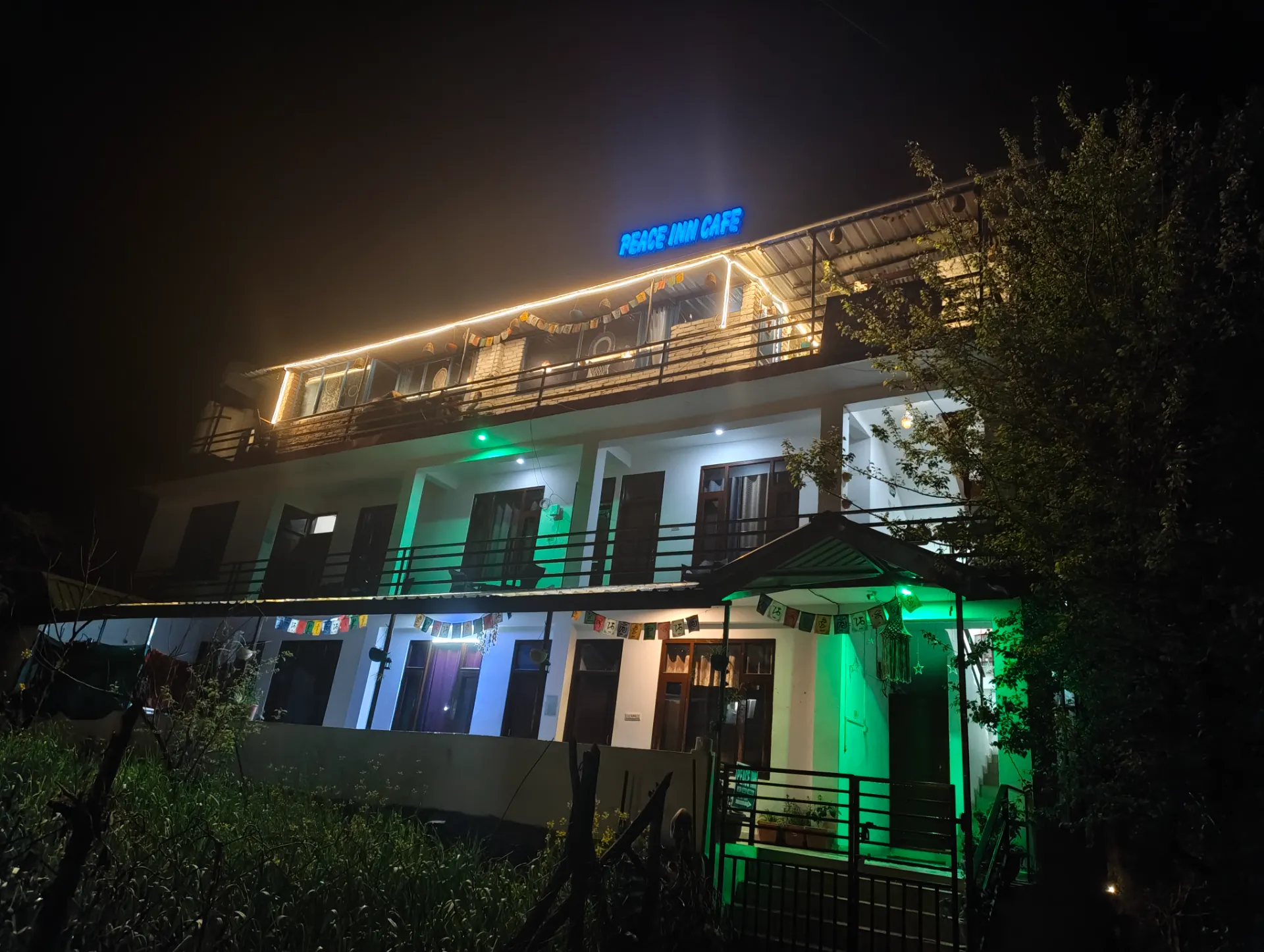 Kitchen helper , laundry and basic homestay operations