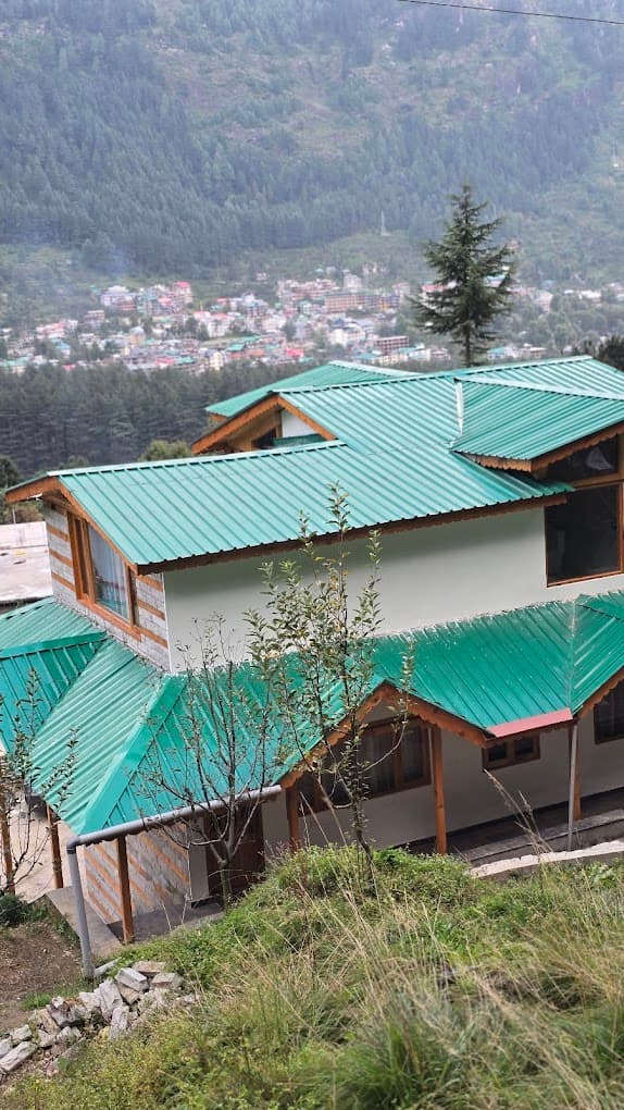 Looking for Content Creators – Forest Nook Mountain Stay